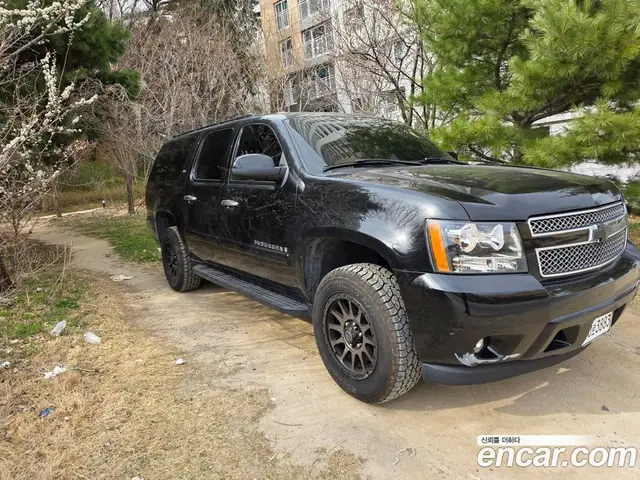 Chevrolet Suburban 2008 5.3 АКПП, миниатюра 2