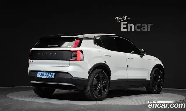 Volvo EX30, 2025, 4 346 км
