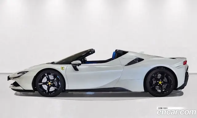 Ferrari SF90 2023 4.0 АКПП, миниатюра 9 Ferrari SF90 2023 4.0 АКПП, миниатюра 9