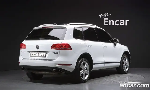 Volkswagen Touareg 2012 3.0 АКПП, миниатюра 2