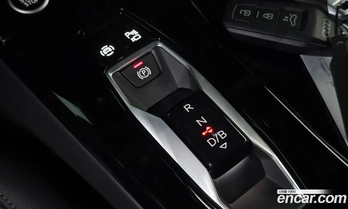 Audi Q6 e-tron 2025 0.2 АКПП, фото 12