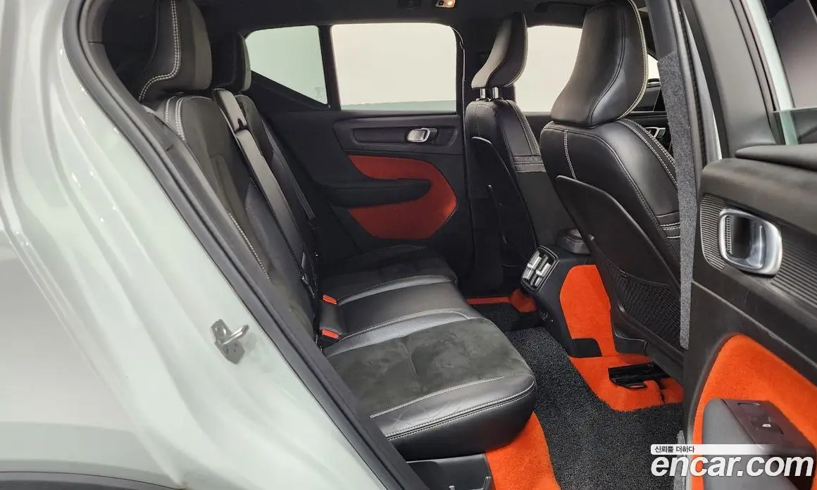 Volvo XC40 2018 2.0 АКПП, фото 17