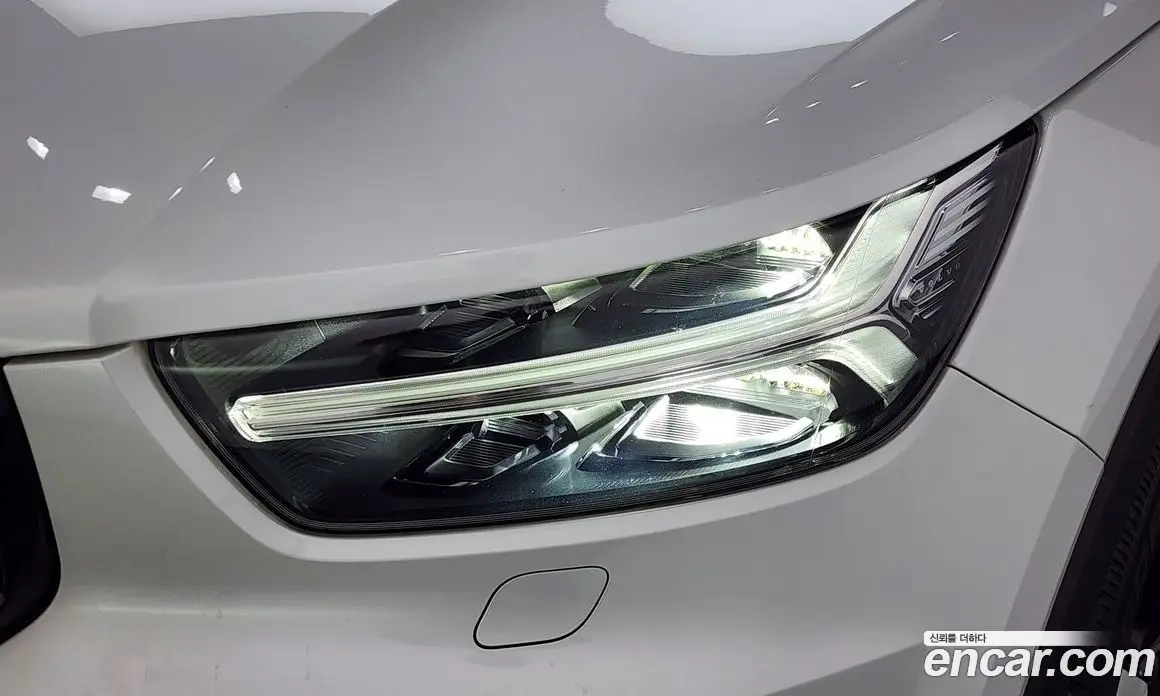 Volvo XC40 2018 2.0 АКПП, фото 8