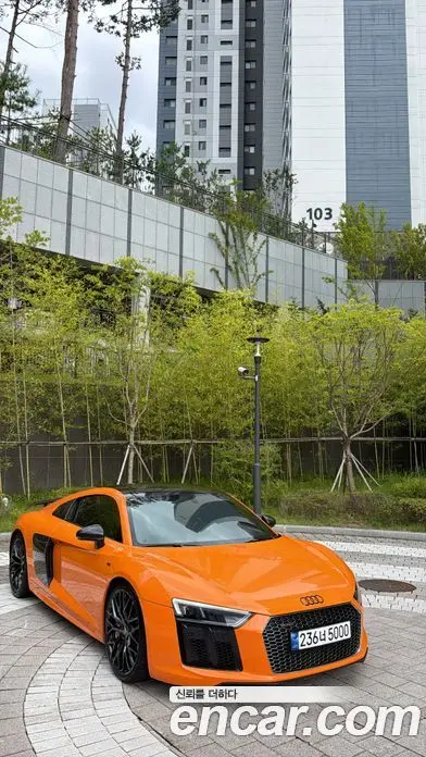 Audi R8 2017 5.2 АКПП, миниатюра 2