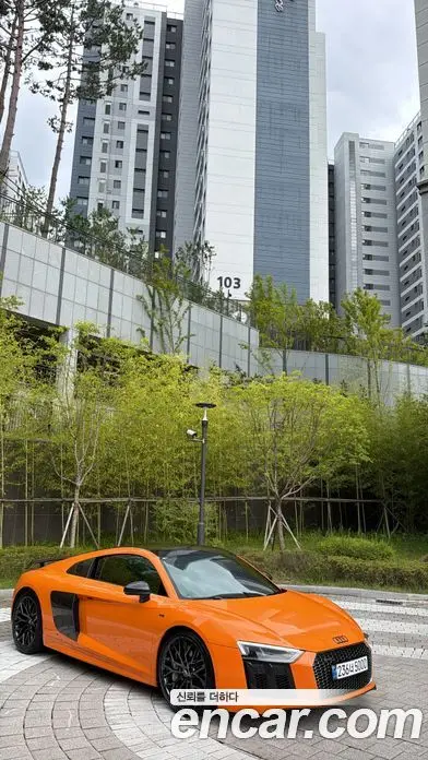 Audi R8 2017 5.2 АКПП, миниатюра 4