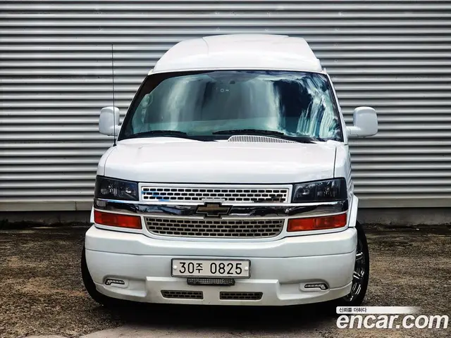 Chevrolet Express Van 2015 6.0 АКПП, миниатюра 2 Chevrolet Express Van 2015 6.0 АКПП, миниатюра 2