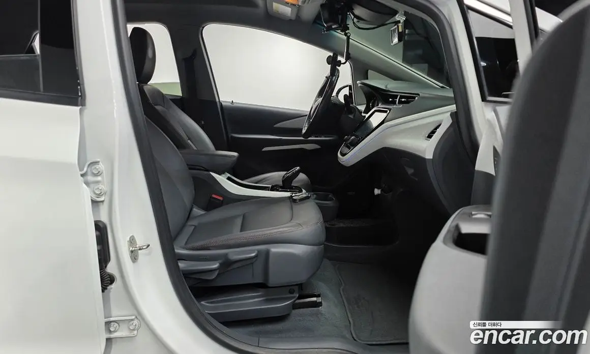 Chevrolet Bolt EV 2019 0.2 АКПП, фото 16