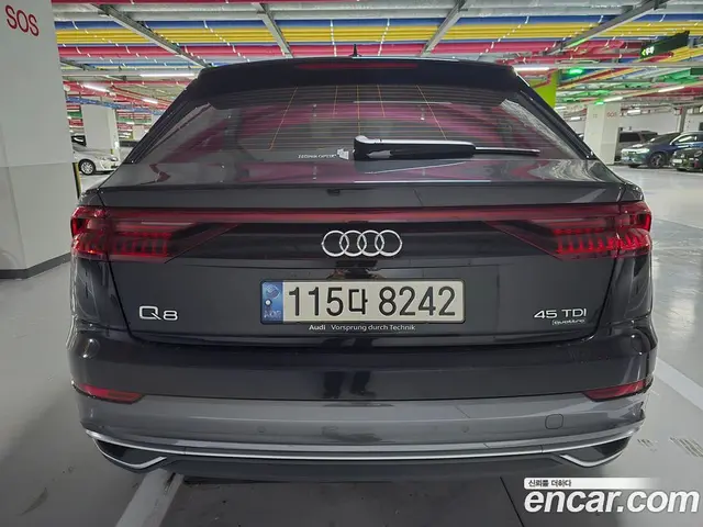Audi Q8 2022 3.0 АКПП, миниатюра 4