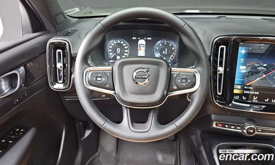 Volvo XC40 2021 2.0 АКПП, фото 18 Volvo XC40 2021 2.0 АКПП, фото 18