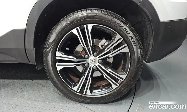Volvo XC40 2021 2.0 АКПП, миниатюра 6 Volvo XC40 2021 2.0 АКПП, миниатюра 6