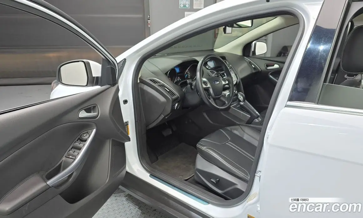 Ford Focus 2015 2.0 АКПП, фото 10