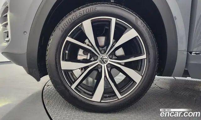 Volkswagen Atlas 2026 2.0 АКПП, миниатюра 5