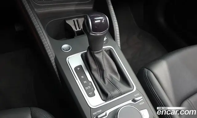 Audi Q2 2023 2.0 АКПП, миниатюра 11
