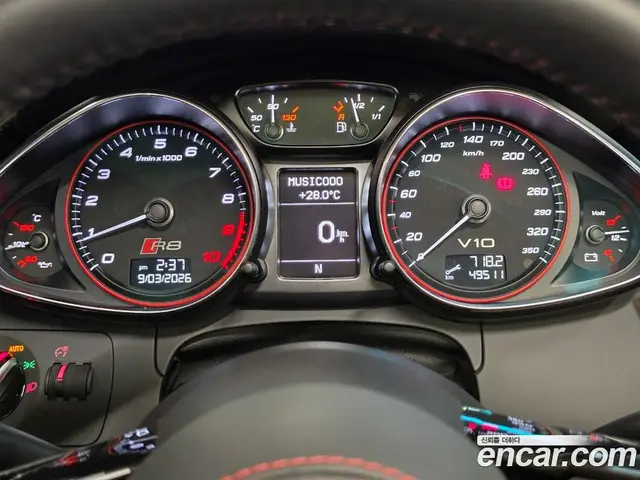 Audi R8 2014 5.2 АКПП, миниатюра 10