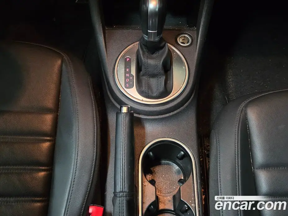 Volkswagen Beetle 2015 2.0 АКПП, фото 13 Volkswagen Beetle 2015 2.0 АКПП, фото 13