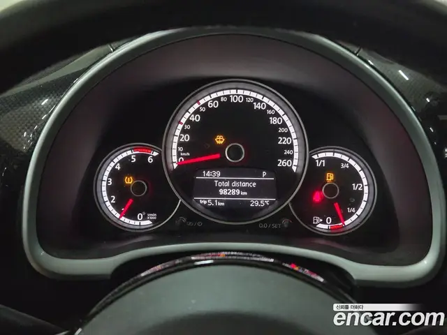 Volkswagen Beetle 2015 2.0 АКПП, миниатюра 10 Volkswagen Beetle 2015 2.0 АКПП, миниатюра 10