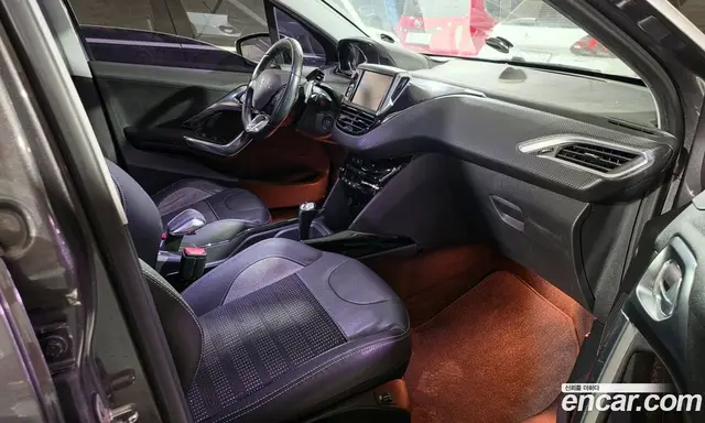 Peugeot 2008 2015 1.6 АКПП, миниатюра 10 Peugeot 2008 2015 1.6 АКПП, миниатюра 10