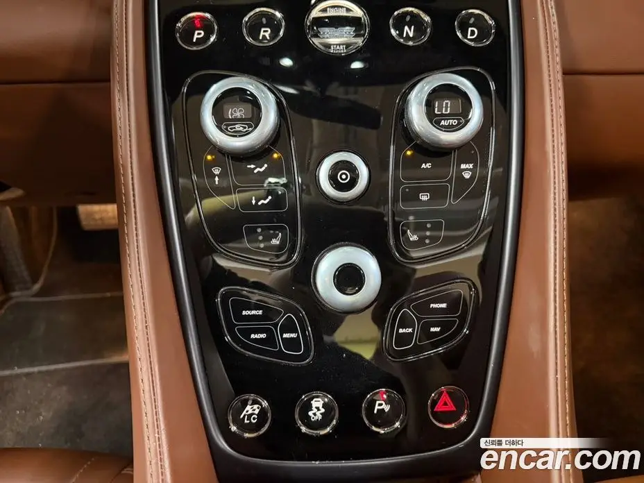 Aston Martin Vanquish 2015 5.9 АКПП, фото 12