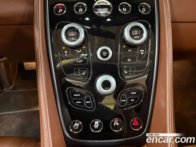 Aston Martin Vanquish 2015 5.9 АКПП, миниатюра 12
