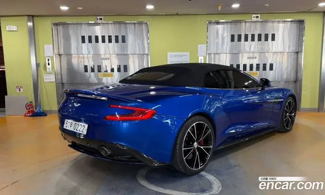 Aston Martin Vanquish 2015 5.9 АКПП, миниатюра 3