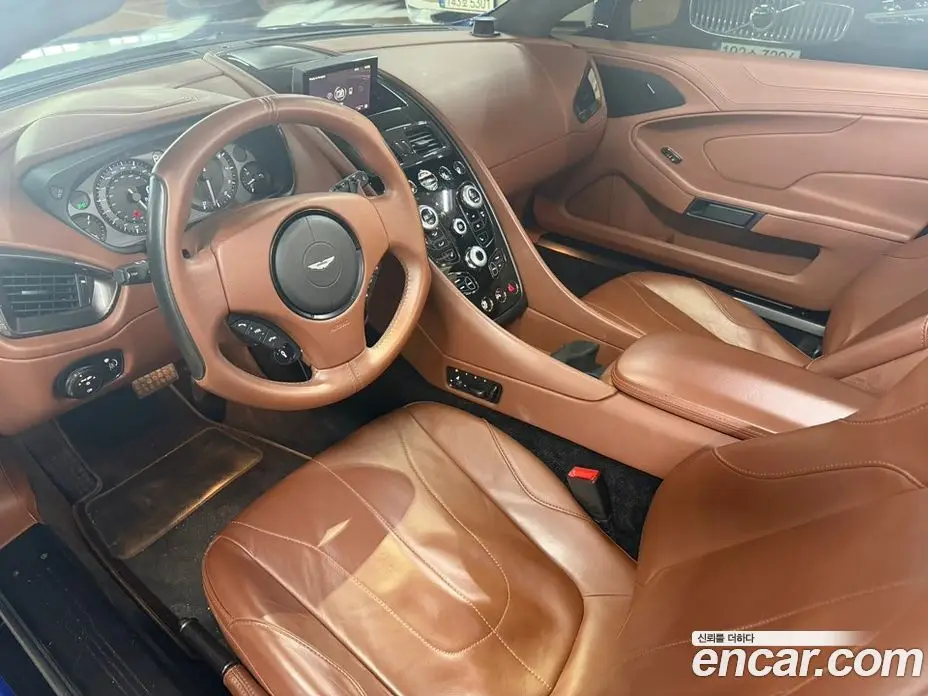 Aston Martin Vanquish 2015 5.9 АКПП, фото 6
