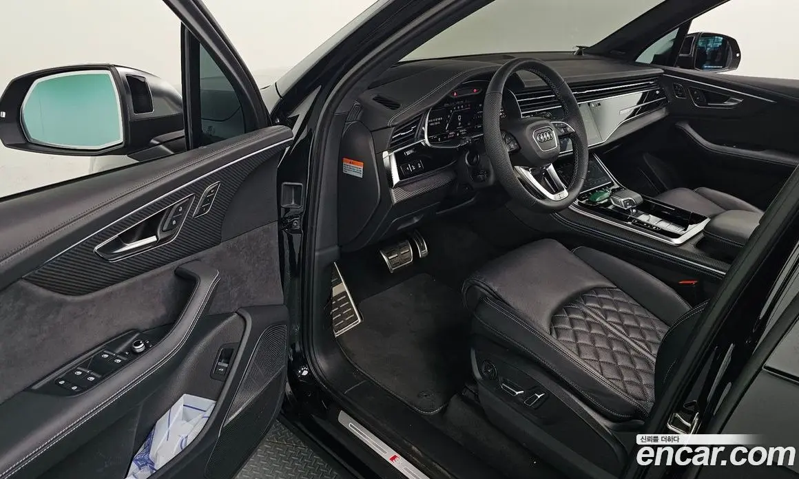 Audi SQ7 2025 4.0 АКПП, фото 13