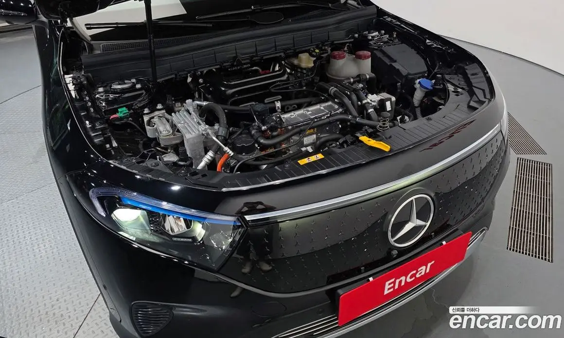 Mercedes-Benz EQB 2025 0.2 АКПП, фото 6