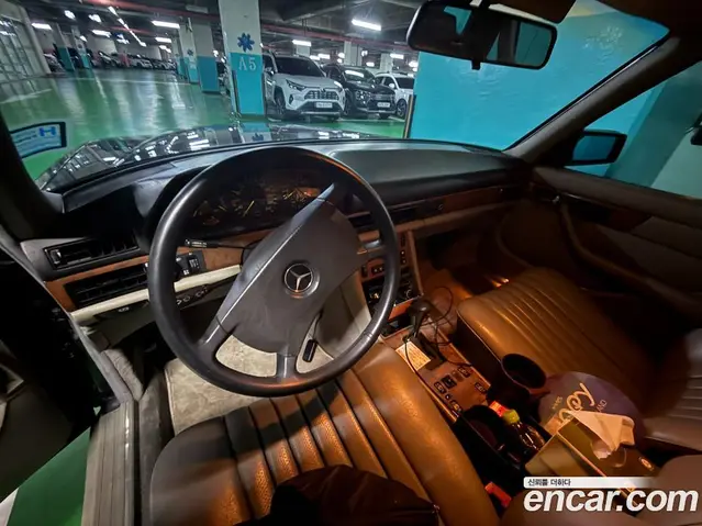 Mercedes-Benz SEL/SEC 1989 3.0 АКПП, миниатюра 11