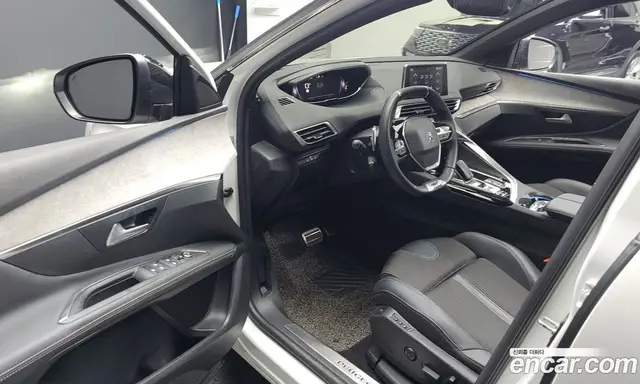 Peugeot 3008 2022 1.2 АКПП, миниатюра 10