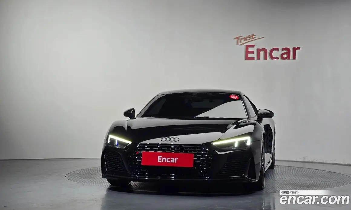 Audi R8 2021 5.2 АКПП, фото 3