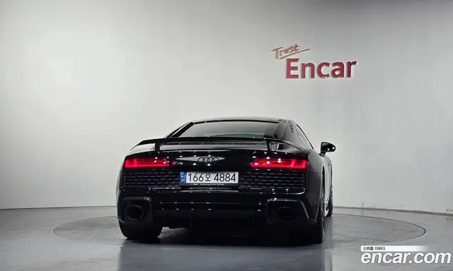 Audi R8 2021 5.2 АКПП, миниатюра 4