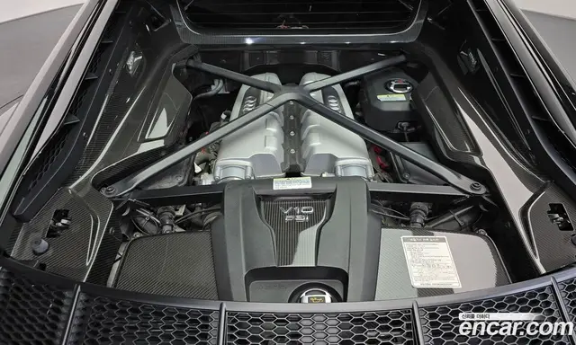 Audi R8 2021 5.2 АКПП, миниатюра 6