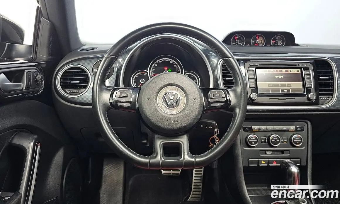 Volkswagen Beetle 2014 2.0 АКПП, фото 13 Volkswagen Beetle 2014 2.0 АКПП, фото 13