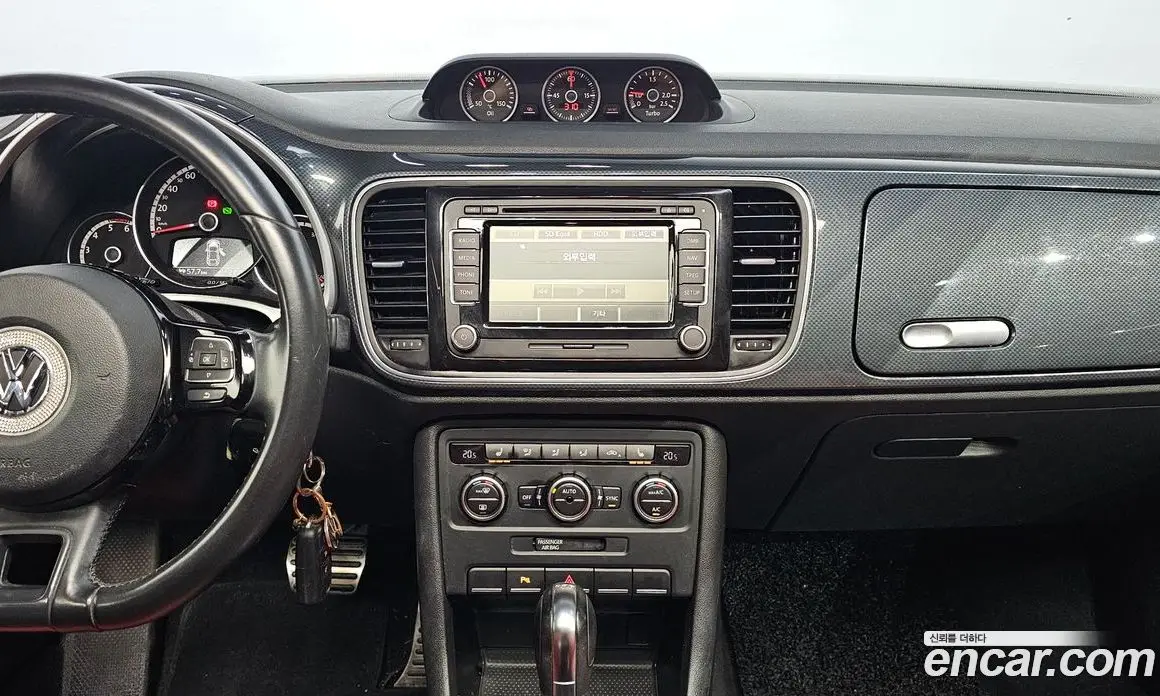 Volkswagen Beetle 2014 2.0 АКПП, фото 15 Volkswagen Beetle 2014 2.0 АКПП, фото 15