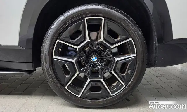 BMW XM 2023 4.4 АКПП, миниатюра 7