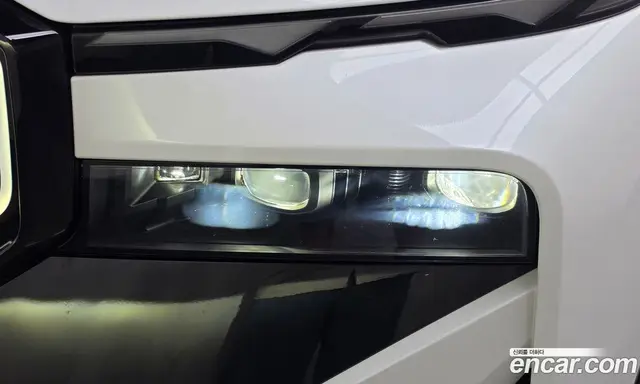 BMW XM 2023 4.4 АКПП, миниатюра 8