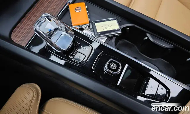 Volvo V60 2023 2.0 АКПП, миниатюра 9