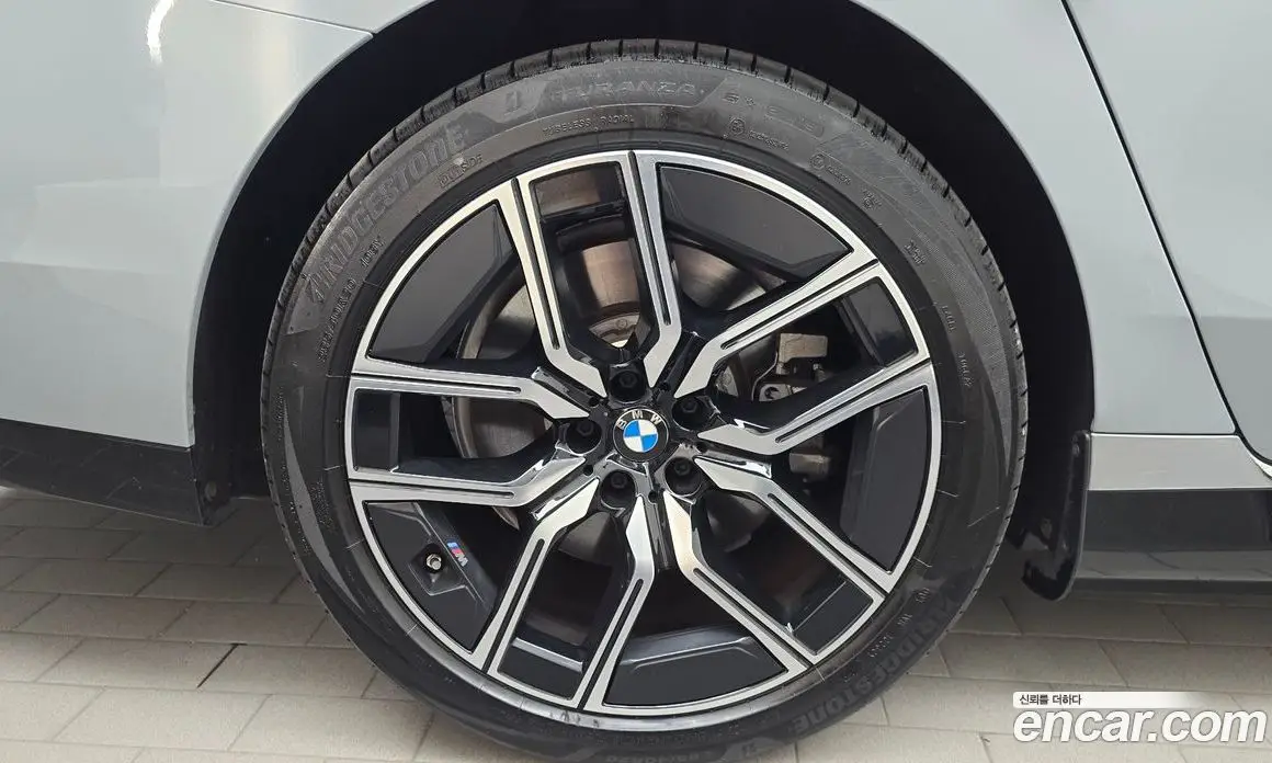 BMW i7 2023 0.3 АКПП, фото 5