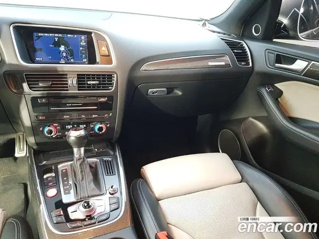 Audi SQ5 2016 3.0 АКПП, миниатюра 10