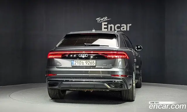 Audi Q8 2022 3.0 АКПП, миниатюра 4