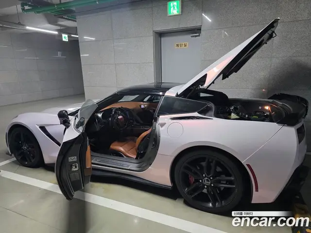 Chevrolet Corvette 2015 6.2 АКПП, миниатюра 2