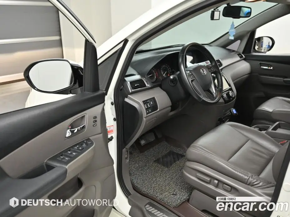 Honda Odyssey 2015 3.5 АКПП, фото 11 Honda Odyssey 2015 3.5 АКПП, фото 11
