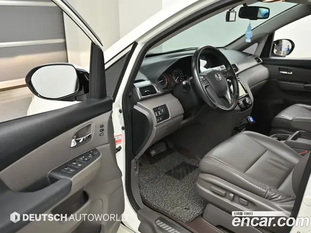 Honda Odyssey 2015 3.5 АКПП, миниатюра 11 Honda Odyssey 2015 3.5 АКПП, миниатюра 11