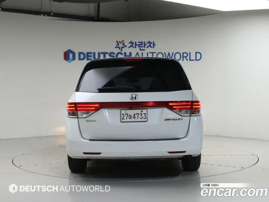 Honda Odyssey 2015 3.5 АКПП, фото 4 Honda Odyssey 2015 3.5 АКПП, фото 4