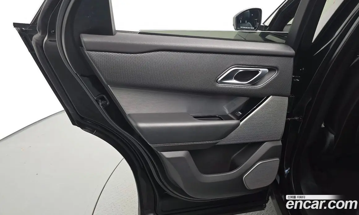 Land Rover Range Rover Velar 2019 2.0 АКПП, фото 15