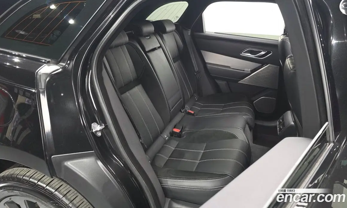Land Rover Range Rover Velar 2019 2.0 АКПП, фото 18