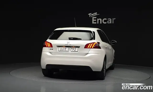 Peugeot 308 2019 1.5 АКПП, миниатюра 4