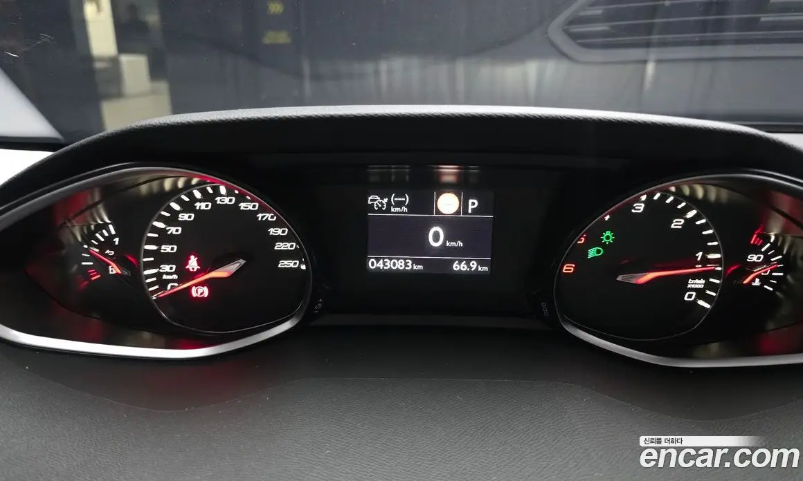 Peugeot 308 2019 1.5 АКПП, фото 8