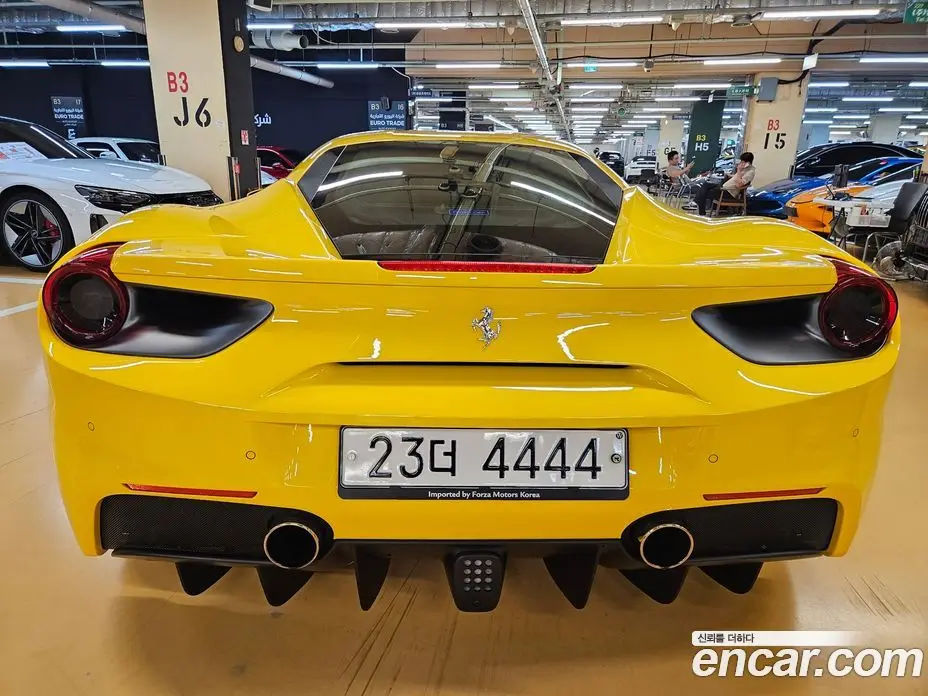 Ferrari 488 2018 3.9 АКПП, фото 4 Ferrari 488 2018 3.9 АКПП, фото 4