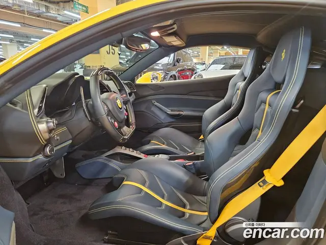 Ferrari 488 2018 3.9 АКПП, миниатюра 10 Ferrari 488 2018 3.9 АКПП, миниатюра 10